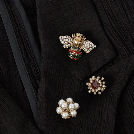 broches trio busy bee