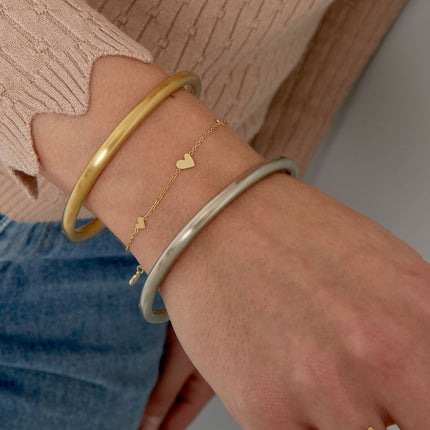 Klassieke armband met hartjes - roestvrij staal
