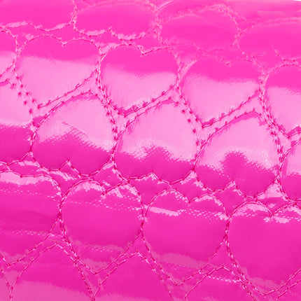 Roze manicurekussen met patroon