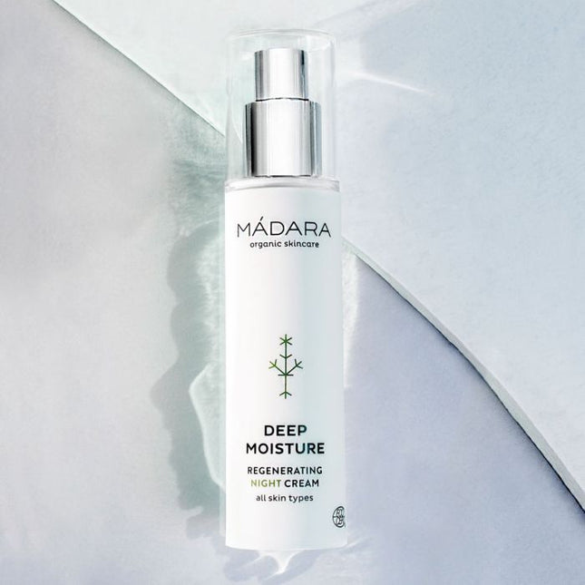 MÁDARA Tiefenfeuchtigkeits-Regenerierende Nachtcreme 50 ml