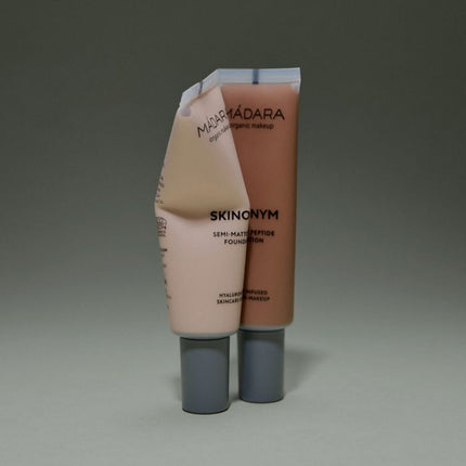 MÁDARA Skinonym Semi-Matte Peptide Foundation 30ml