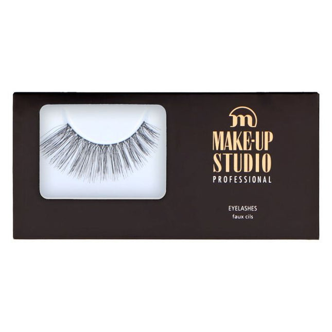 Make-up Studio Wimpers 4