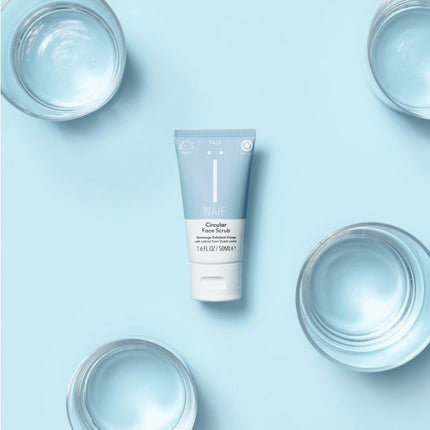 Naïf Grown Ups Circular Face Scrub 50ml