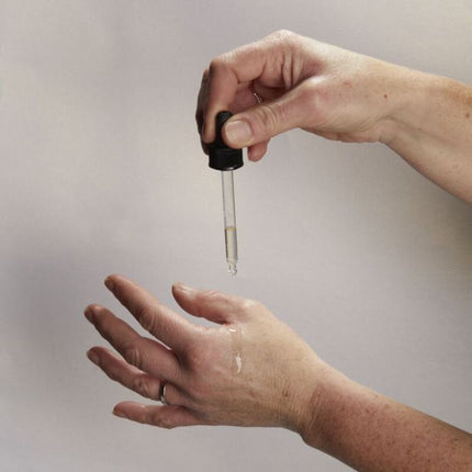 Oolaboo Essential Cocktail 100% Natural & Nutritional Soothing Oil Blend 50ml