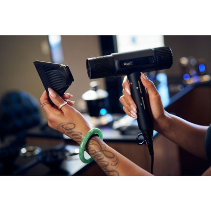 Wahl Vanquish T-Shape Dryer Black
