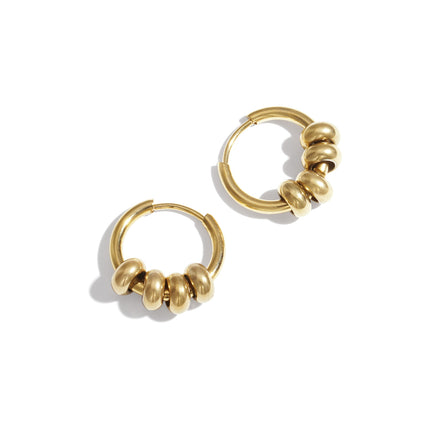 Kleine hoops met kraaltjes